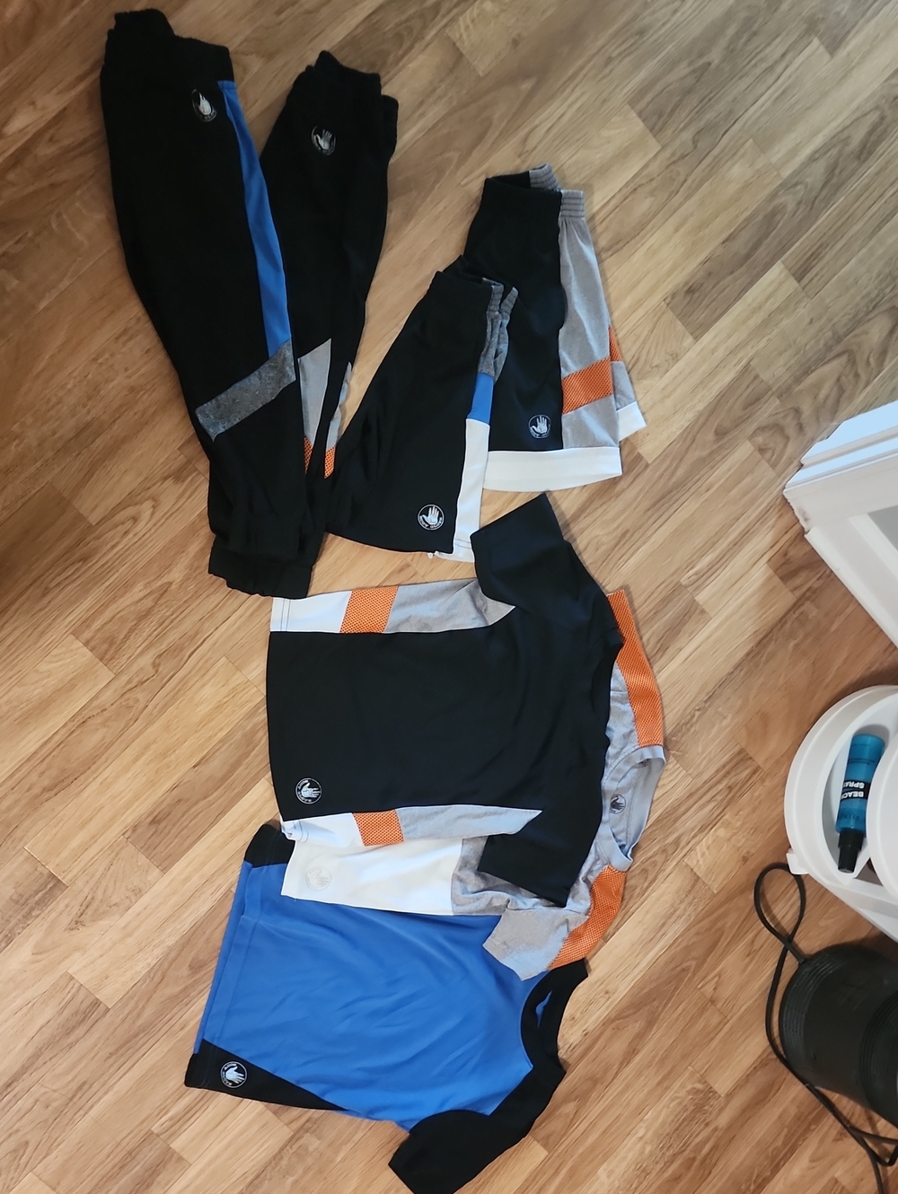 Boys Body Glove Active Bundle Sets (3) Shirt (2) Short (2) Sweat Pants